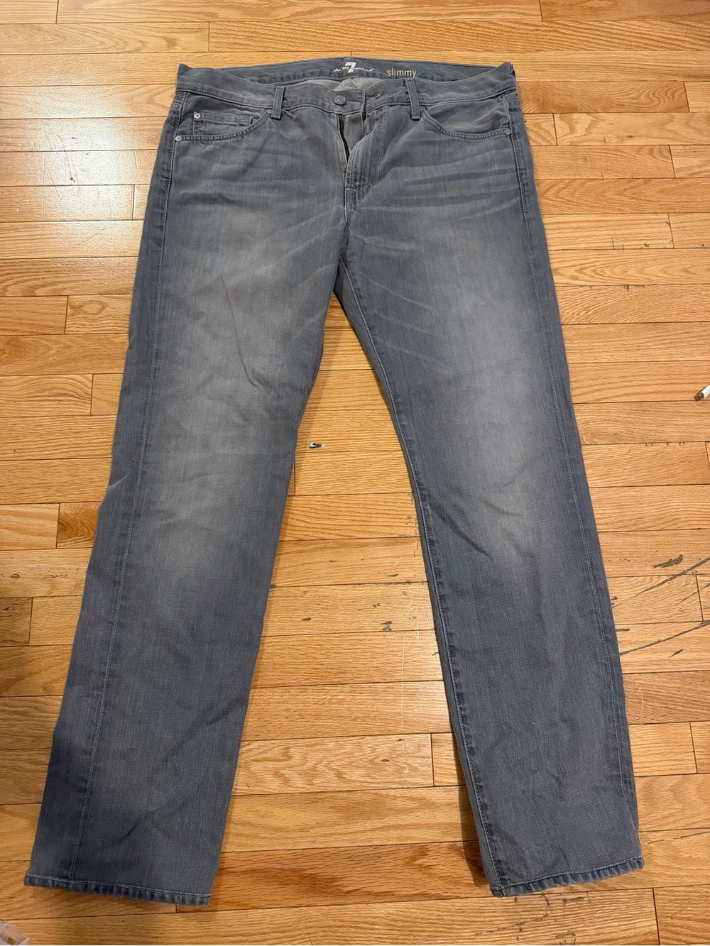 DESIGNER: Slim Fit Men's Gray Jeans - 7 for All Mankind